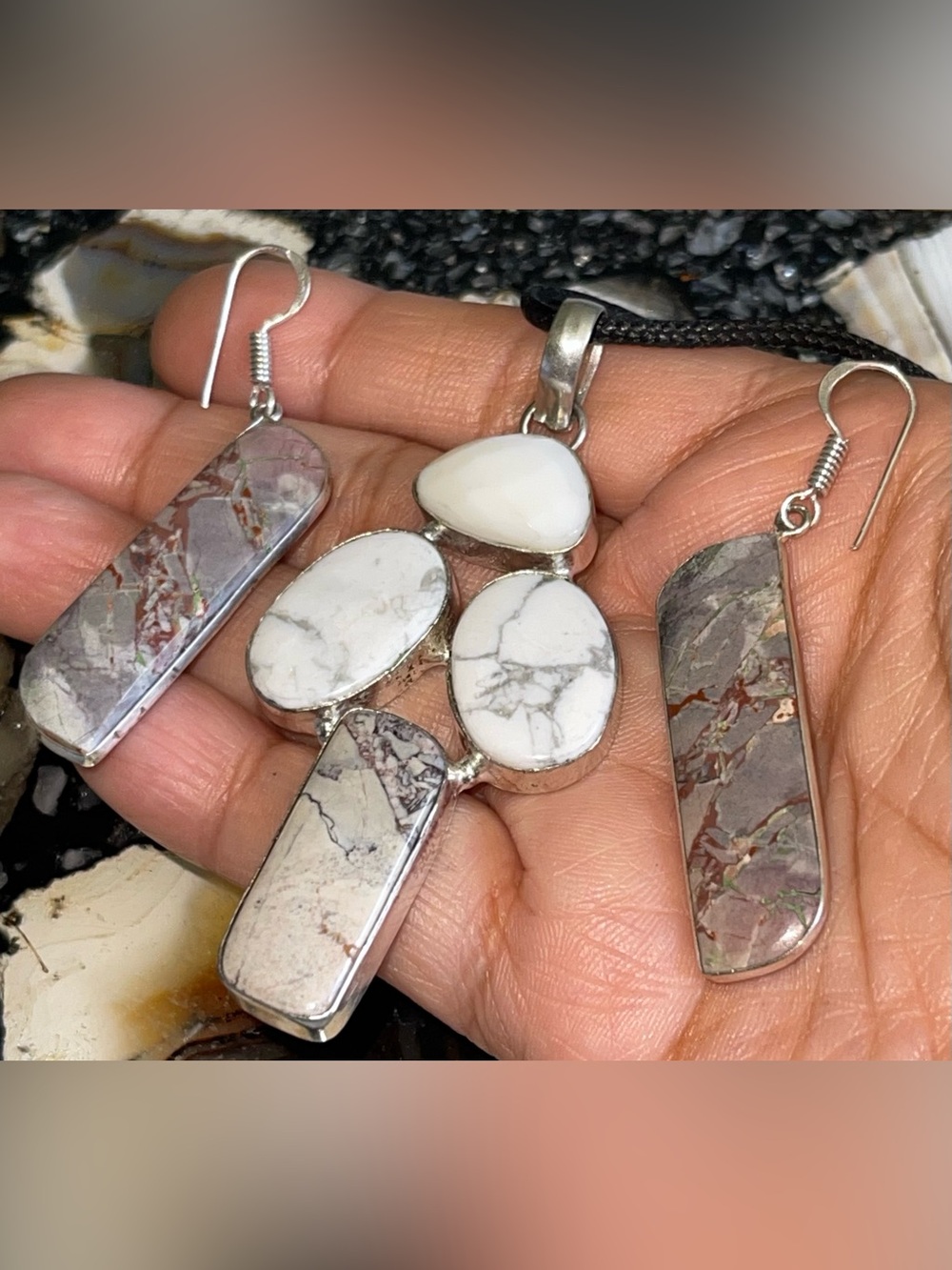 Howlite & Porcelain Jasper Pendant & Earrings Set